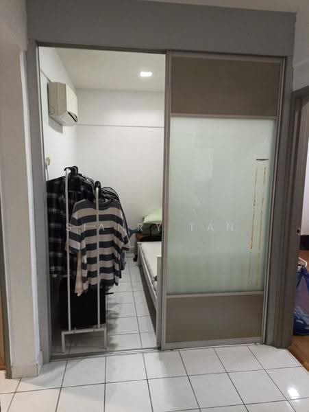 Pangsapuri untuk Dijual di Anjung Hijau (Greenfields) - Sianry Tan - Bedroom - PropertyGuru.com.my