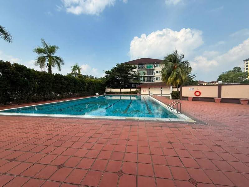 Pangsapuri untuk Dijual di Larkin Residence - Kym Kee - Exterior - PropertyGuru.com.my