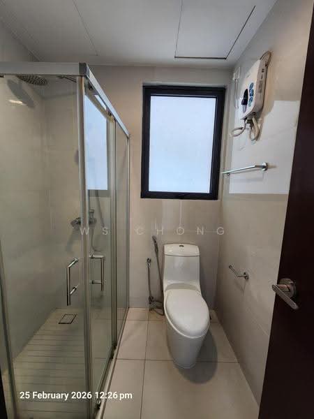 Kondominium untuk Dijual di Amberside @ Country Garden Danga Bay - Ws Chong - Bathroom - PropertyGuru.com.my