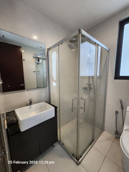 Kondominium untuk Dijual di Amberside @ Country Garden Danga Bay - Ws Chong - Bathroom - PropertyGuru.com.my