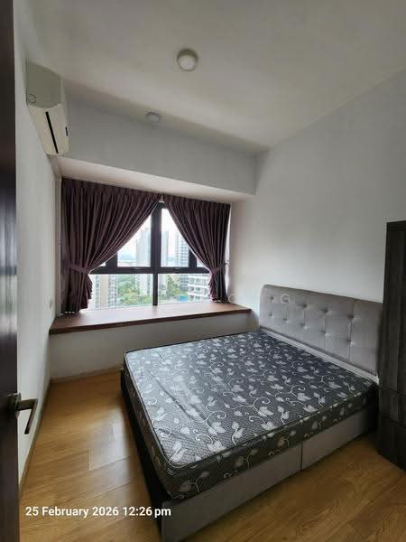 Kondominium untuk Dijual di Amberside @ Country Garden Danga Bay - Ws Chong - Bedroom - PropertyGuru.com.my