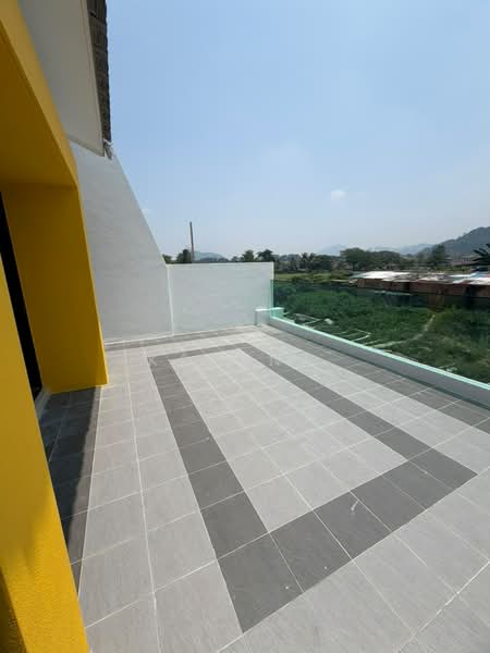 2-storey Terraced House for Sale in Simpang Pulai (Perak) - Kayan . - Balcony - PropertyGuru.com.my