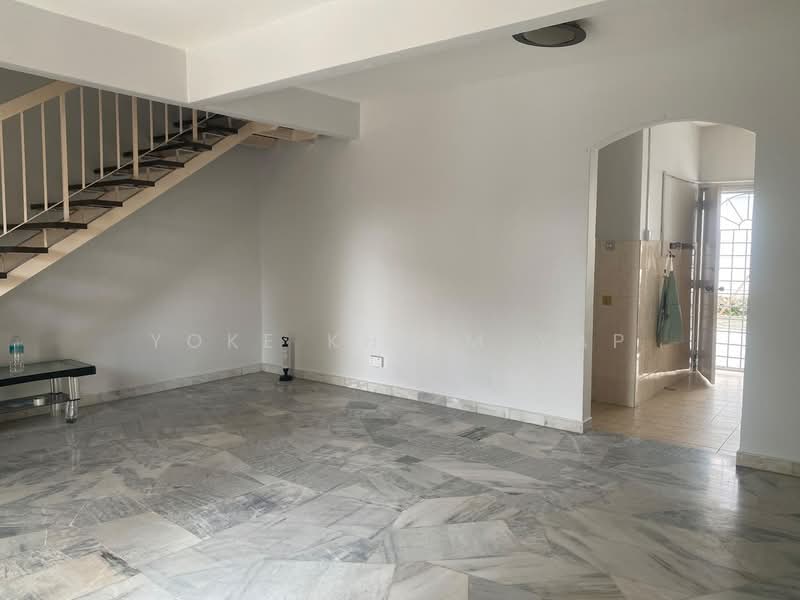 2-storey Terraced House for Rent in Kajang (Selangor) - Yoke Khiem Yap - Living Room - PropertyGuru.com.my