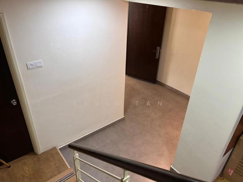 Rumah Teres 2-Tingkat untuk Dijual di Lake Edge (Puchong) - Kevin Tan - Corridor - PropertyGuru.com.my