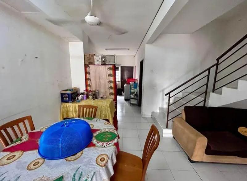 2.5-storey Terraced House for Sale in Pasir Gudang (Johor) - Rueben Lim - Living Room - PropertyGuru.com.my