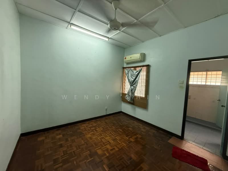 2-storey Terraced House for Sale in Taman Wawasan (Puchong) - Wendy Chin - PropertyGuru.com.my