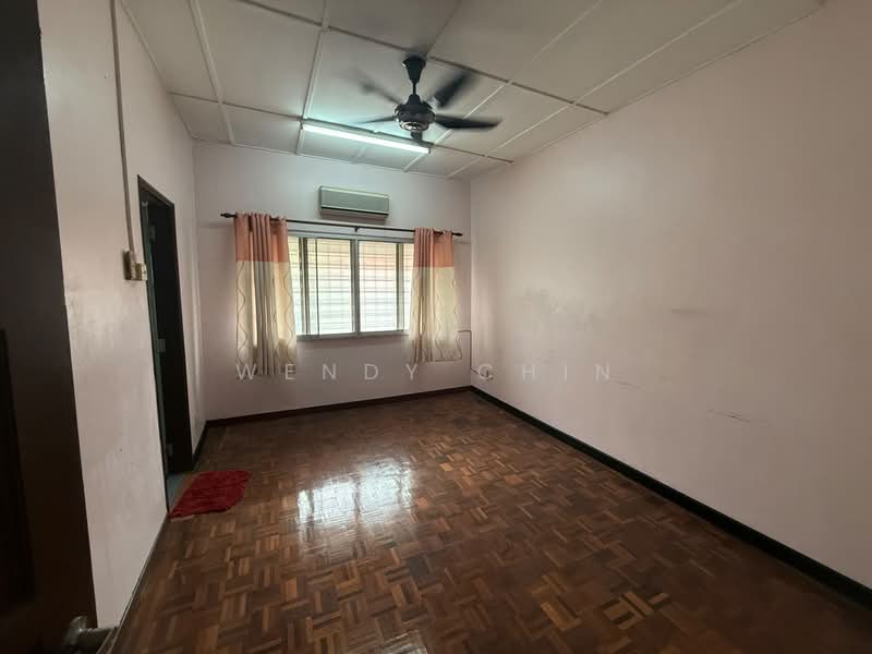 2-storey Terraced House for Sale in Taman Wawasan (Puchong) - Wendy Chin - PropertyGuru.com.my