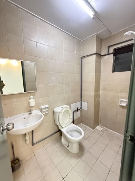 Apartment for Sale at D' Cahaya Apartment - Rachel Cheong - Bathroom - PropertyGuru.com.my