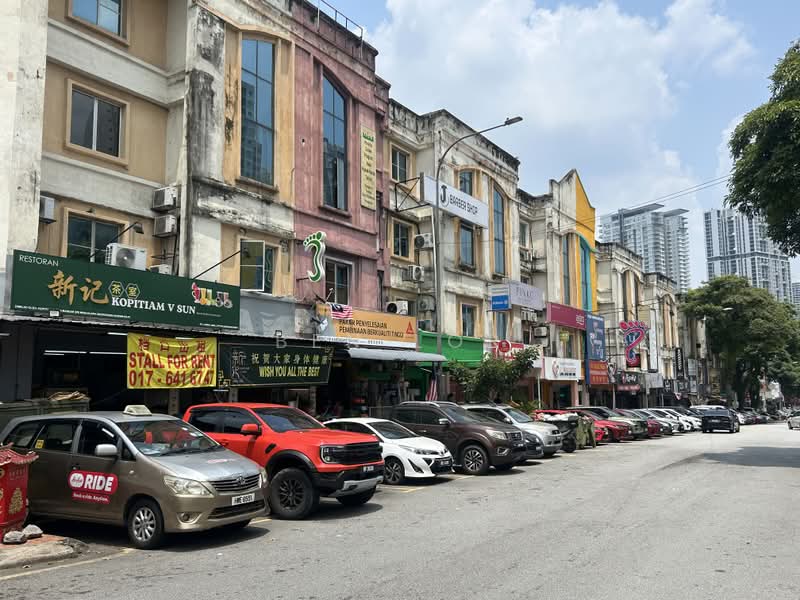 Kedai untuk Disewa di Kepong (Kuala Lumpur) - Ben Lor - Exterior - PropertyGuru.com.my
