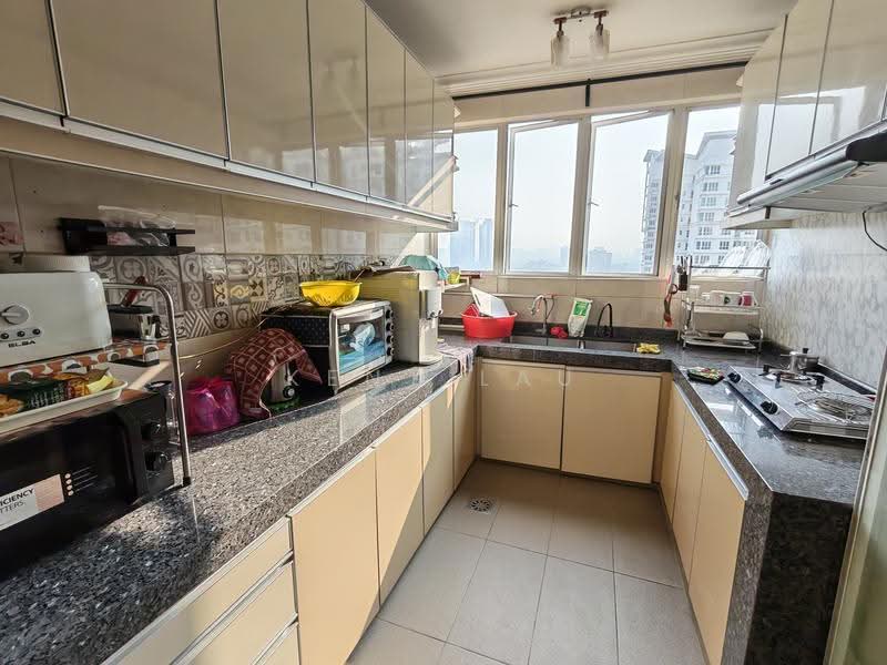 Condominium for Sale at Sri Suajaya Condominium - Kent Lau - Kitchen - PropertyGuru.com.my