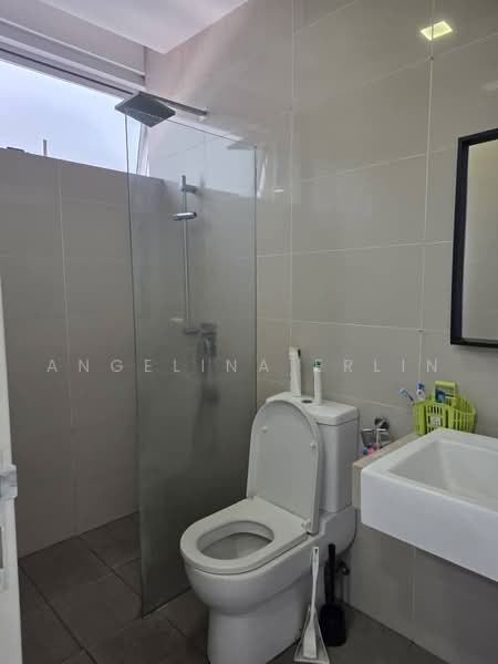Office for Rent in KLCC (KL City Centre) - Angelina Erlin - Bathroom - PropertyGuru.com.my