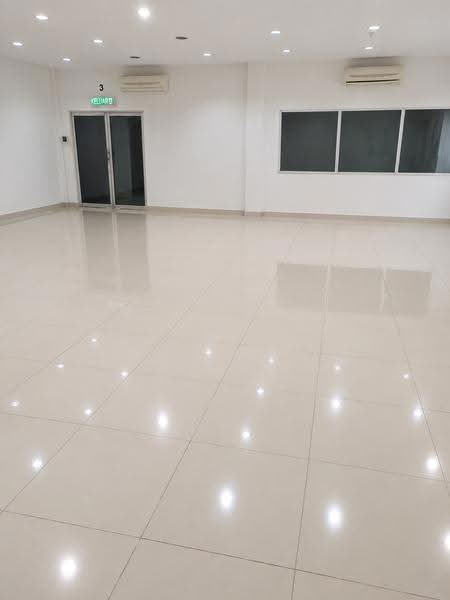 Factory for Sale in Taman Perindustrian Kip (Kepong) - Peter Tan - Entrance - PropertyGuru.com.my