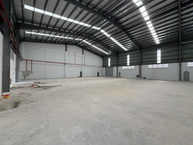 Factory for Sale in Taman Perindustrian Kip (Kepong) - Peter Tan - Interior - PropertyGuru.com.my
