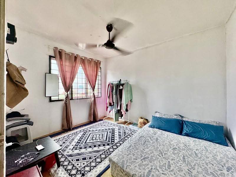 Apartment for Sale at Seri Aman Apartment - Dr Shahril Nizam - Bedroom - PropertyGuru.com.my