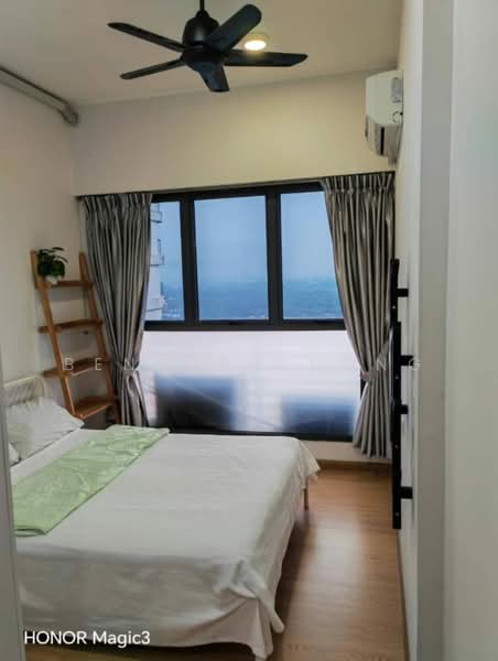 Kondominium untuk Disewa di Royal Strand @ Country Garden Danga Bay - Benson Chong - Bedroom - PropertyGuru.com.my
