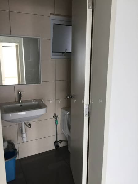 Condominium for Rent at Vista Komanwel A - Mary Yeoh - Bathroom - PropertyGuru.com.my