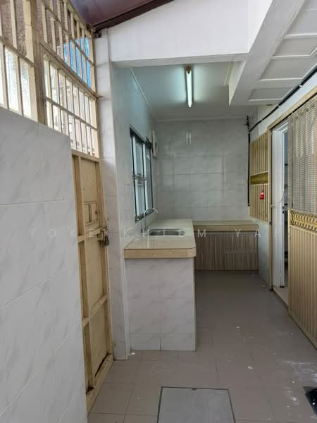 2-storey Terraced House for Rent in Kajang (Selangor) - Yoke Khiem Yap - Kitchen - PropertyGuru.com.my