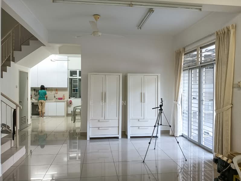 Cluster House for Sale in Taman Sri Pulai Perdana (Skudai) - Rueben Lim - Living Room - PropertyGuru.com.my