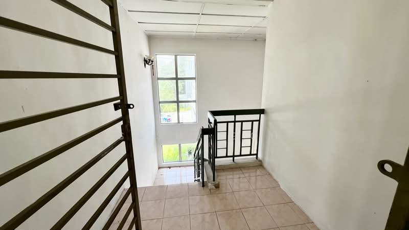Rumah Berkembar untuk Dijual di Taman Equine (Seri Kembangan) - Sasha Goh - Interior - PropertyGuru.com.my