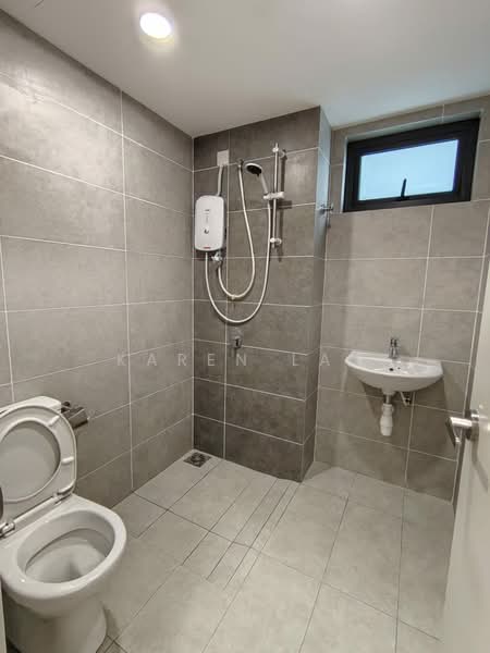 Kediaman Servis untuk Disewa di Jernih Residence - Karen Lau - Bathroom - PropertyGuru.com.my