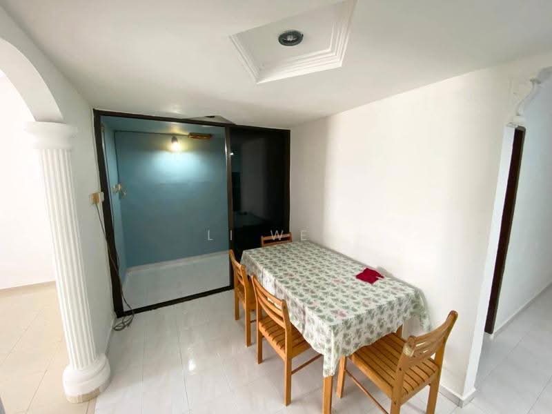 1-storey Terraced House for Rent in Taman Ungku Tun Aminah (Skudai) - Li Wei - Dining Room - PropertyGuru.com.my