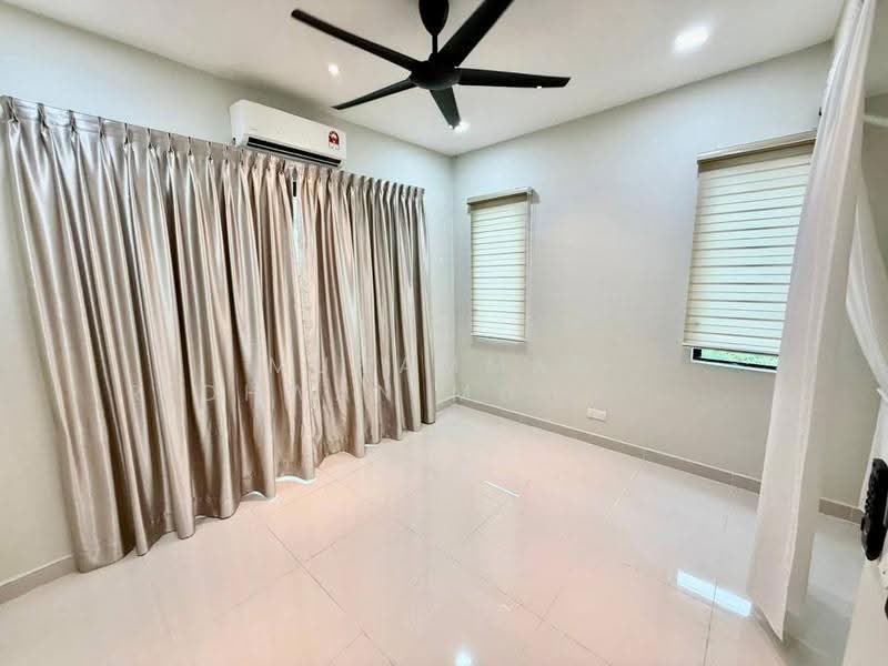 Rumah Teres 2.5-Tingkat untuk Dijual di KEN Rimba (Shah Alam) - Muhammad Ridhwan Mohd Huzairi - Bedroom - PropertyGuru.com.my