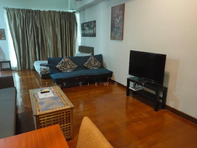 Kediaman Servis untuk Dijual di Regalia Residence - Tay SiewBoey - Living Room - PropertyGuru.com.my