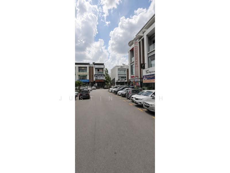 Shop / Office untuk Disewa di Bandar Mahkota Cheras (Cheras) - Justin Seah - Exterior - PropertyGuru.com.my