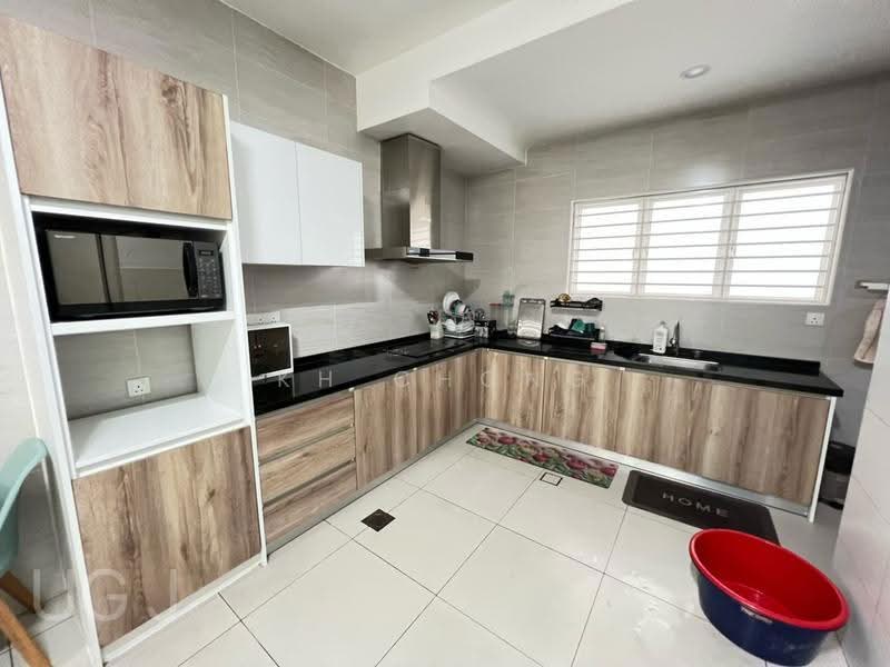 Rumah Teres 2.5-Tingkat untuk Dijual di Bandar Botanic (Klang) - KH Chong - Kitchen - PropertyGuru.com.my