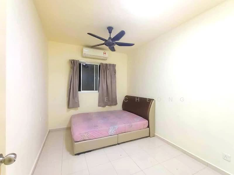 Apartment for Sale at Idaman Selasih - Pauline Cheong - Bedroom - PropertyGuru.com.my