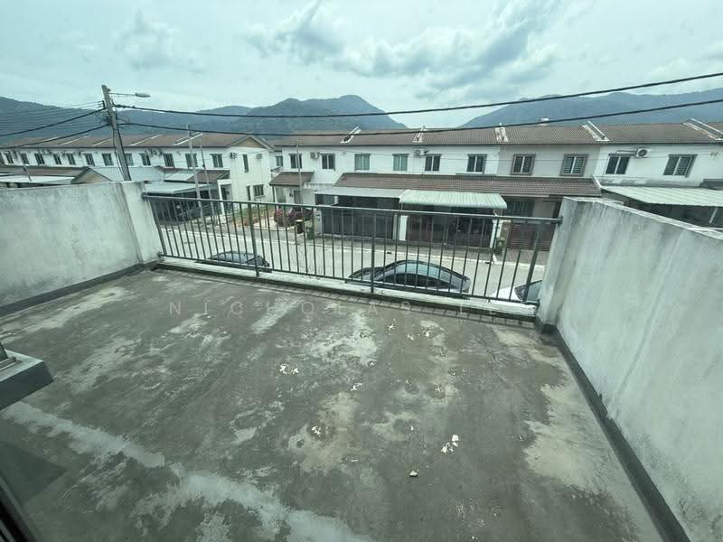 Rumah Teres 2-Tingkat untuk Dijual di Chemor (Perak) - Nicholas Lee - Exterior - PropertyGuru.com.my
