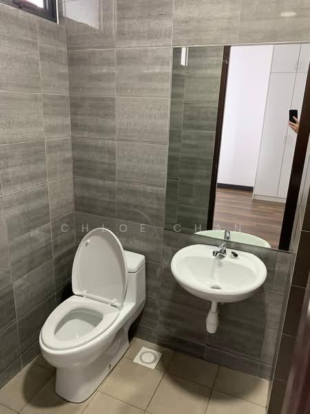 Kediaman Servis untuk Disewa di Symphony Tower (Menara Simfoni) - Chloe Chan - Bathroom - PropertyGuru.com.my