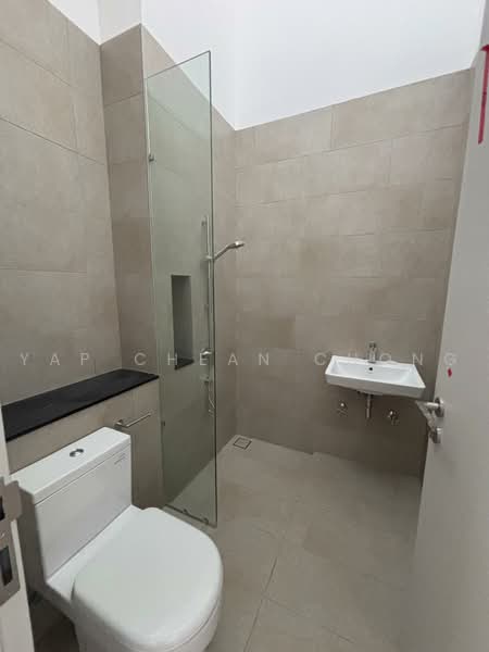 Rumah Berkembar untuk Dijual di Setia Eco Park (Setia Alam) - Yap Chean Chong - Bathroom - PropertyGuru.com.my