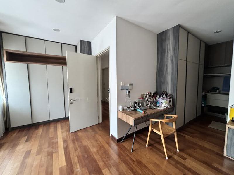 Semi-Detached House for Sale in Taman Equine (Seri Kembangan) - Jolin Choi - Bedroom - PropertyGuru.com.my