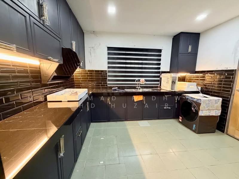 Rumah Teres 2-Tingkat untuk Dijual di Bandar Tasik Kesuma (Beranang) - Muhammad Ridhwan Mohd Huzairi - Kitchen - PropertyGuru.com.my