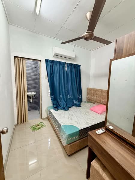 Rumah Teres 2-Tingkat untuk Dijual di Bandar Tasik Kesuma (Beranang) - Muhammad Ridhwan Mohd Huzairi - Bedroom - PropertyGuru.com.my