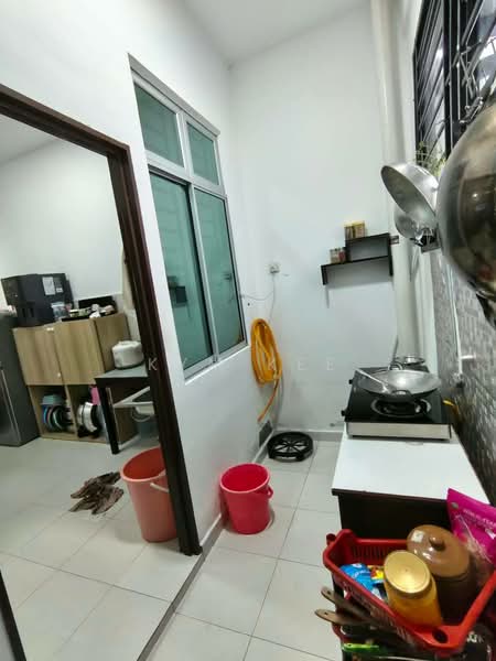 2-storey Terraced House for Sale in Pontian (Johor) - Kym Kee - Kitchen - PropertyGuru.com.my