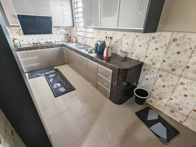 Rumah Teres 2-Tingkat untuk Disewa di Bandar Sri Sendayan (Negeri Sembilan) - Satish Kumar - Kitchen - PropertyGuru.com.my