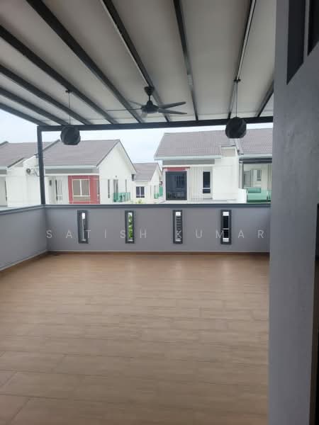 Rumah Teres 2-Tingkat untuk Disewa di Bandar Sri Sendayan (Negeri Sembilan) - Satish Kumar - Balcony - PropertyGuru.com.my