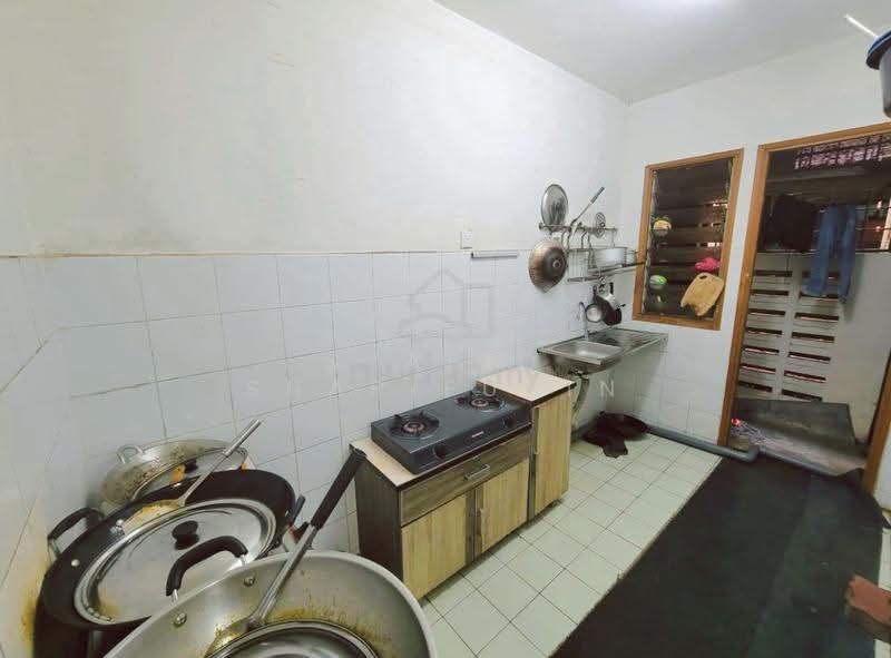 Apartment for Sale at Pusat Komersial Seksyen 7 - Syafiq Sharifudin - Kitchen - PropertyGuru.com.my