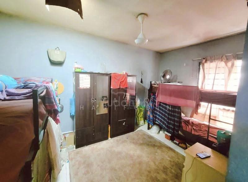 Apartment for Sale at Pusat Komersial Seksyen 7 - Syafiq Sharifudin - Bedroom - PropertyGuru.com.my