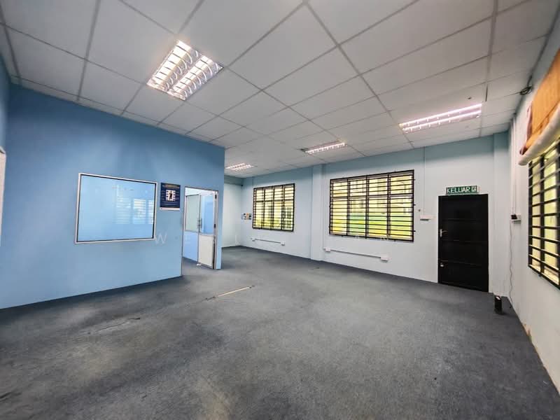 Kilang untuk Disewa di Taman Tasik Utama (Bukit Katil) - Wesley Tan - PropertyGuru.com.my