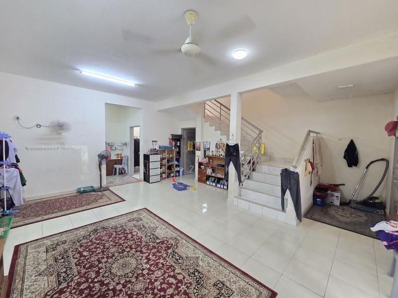 Rumah Teres 2-Tingkat untuk Dijual di Bandar Seri Putra (Bangi) - Akmal Zakaria - PropertyGuru.com.my