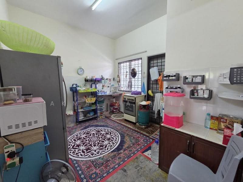 Rumah Teres 2-Tingkat untuk Dijual di Bandar Seri Putra (Bangi) - Akmal Zakaria - PropertyGuru.com.my