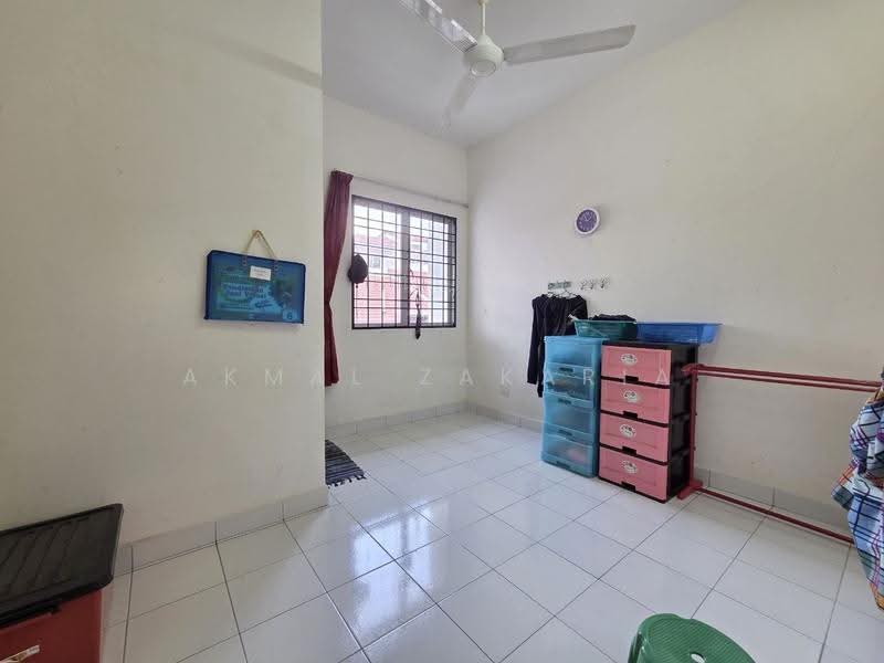 Rumah Teres 2-Tingkat untuk Dijual di Bandar Seri Putra (Bangi) - Akmal Zakaria - PropertyGuru.com.my