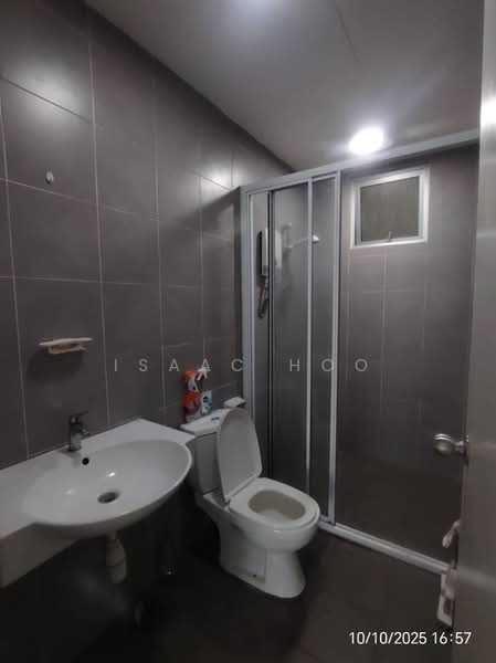 Service Residence for Rent at Savanna Executive Suite @ Southville City - Isaac Hoo - Bathroom - PropertyGuru.com.my