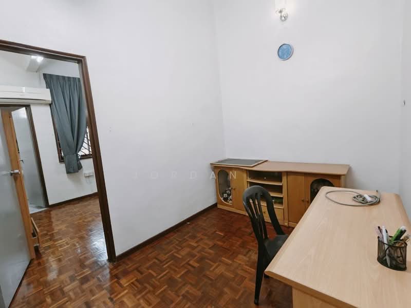 Rumah Teres 2-Tingkat untuk Dijual di Bandar Selesa Jaya (Skudai) - Jordan . - Study - PropertyGuru.com.my