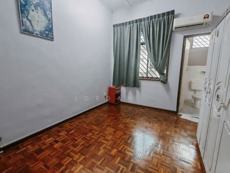 Rumah Teres 2-Tingkat untuk Dijual di Bandar Selesa Jaya (Skudai) - Jordan . - Bedroom - PropertyGuru.com.my