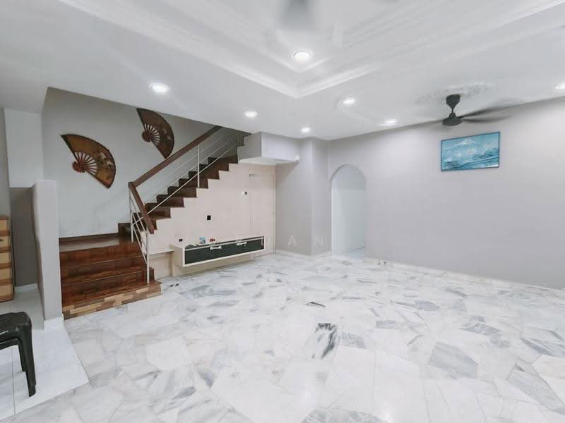 Rumah Teres 2-Tingkat untuk Dijual di Bandar Selesa Jaya (Skudai) - Jordan . - Living Room - PropertyGuru.com.my