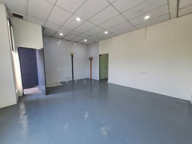 Shop / Office for Rent in Bandar Parklands (Klang) - Pepsi Ang - Interior - PropertyGuru.com.my